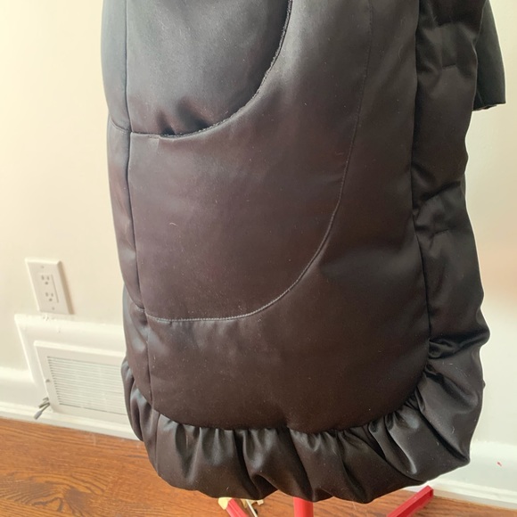 TAHARI BLACK WINTER COAT - Picture 5 of 15